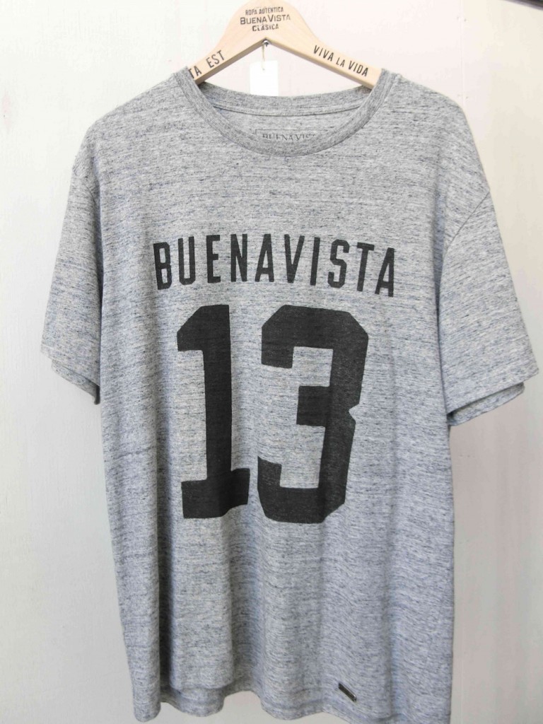 Tee02-01_compressed